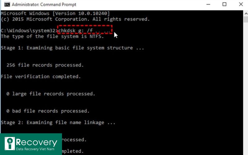 Gõ lệnh chkdsk / f D: để bắt đầu sửa lỗi. 